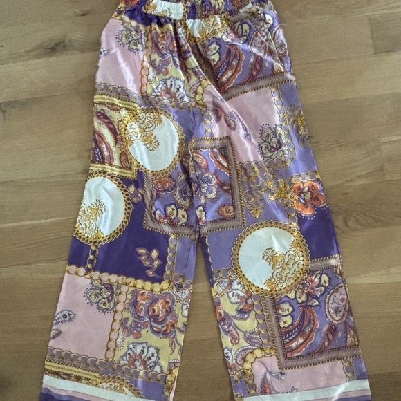 Colorful Paisley Print Pants - Picture 2 of 5